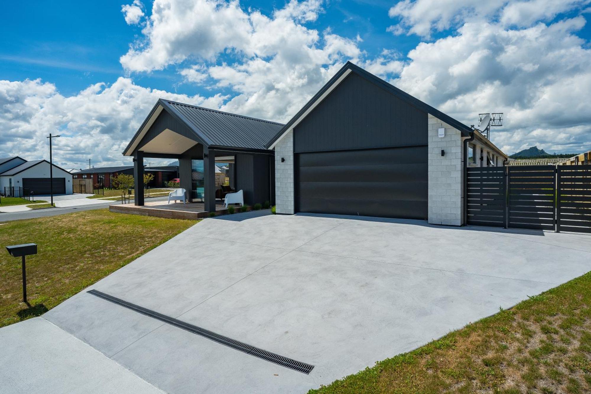 Harakeke Holiday Haven - Taupo Bagian luar foto